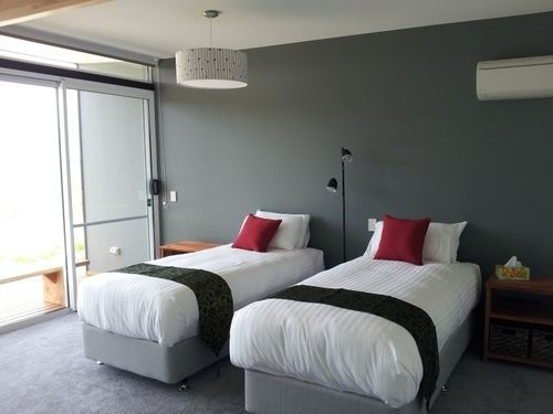Pelican Point Sanctuary Aparthotel St Helens